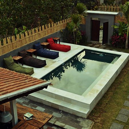 Lay Day Surf Hostel Canggu Zewnętrze zdjęcie